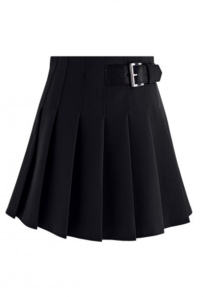 Minifalda plisada con cinturón en negro