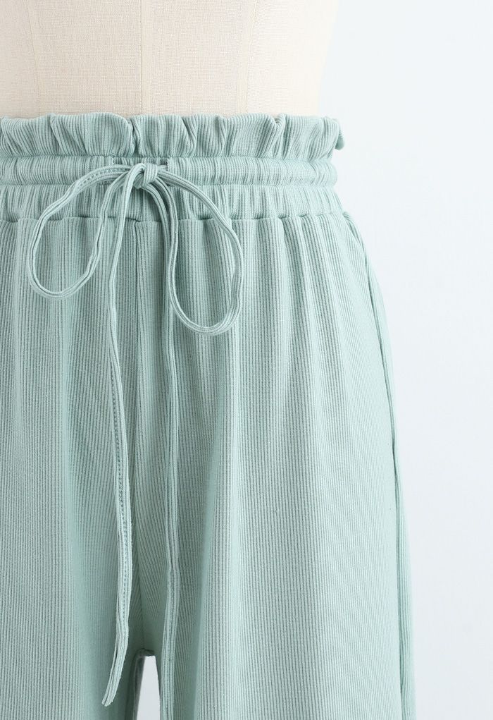 Pantalones de yoga acanalados con cordón en la cintura de bolsa de papel en menta