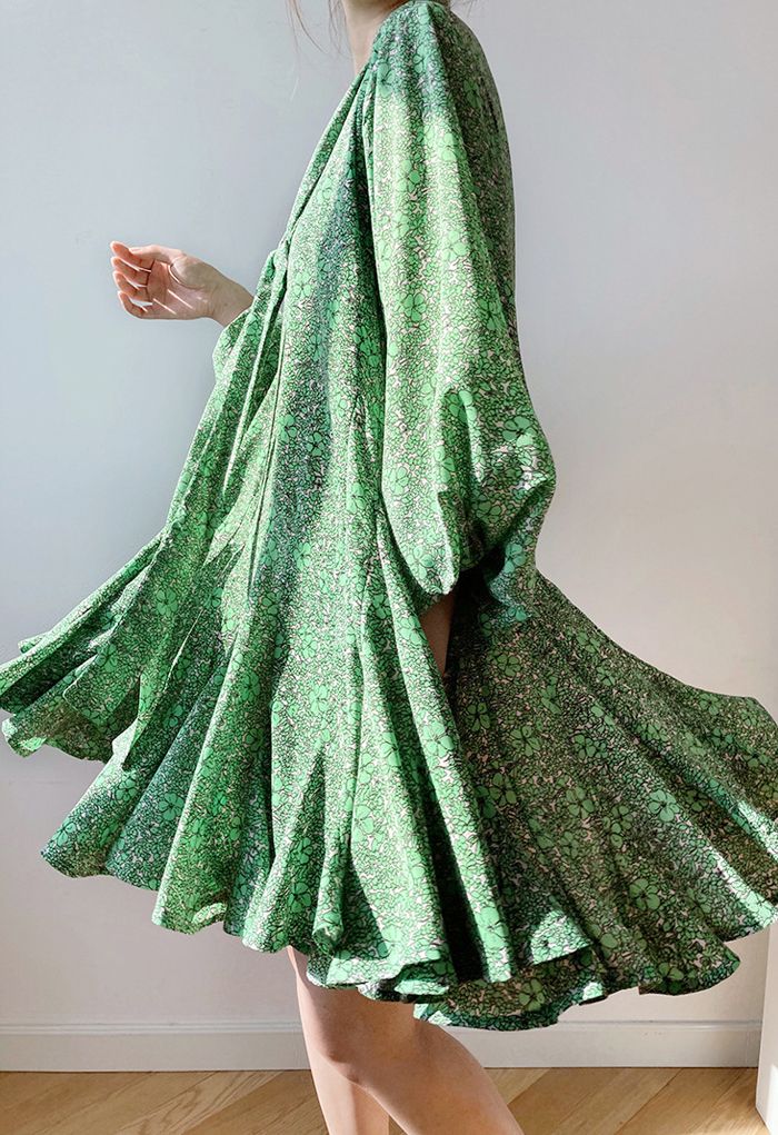 Vestido verde con volantes y mangas de burbuja Floret
