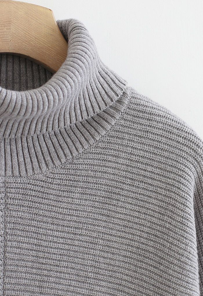 Suéter de cuello alto sin esfuerzo elegante con manga de murciélago en gris