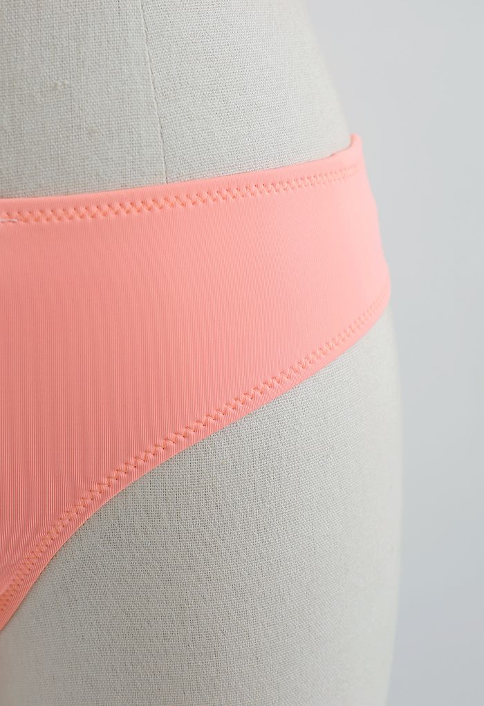 Conjunto de bikini de cintura alta con cuello halter rosa claro