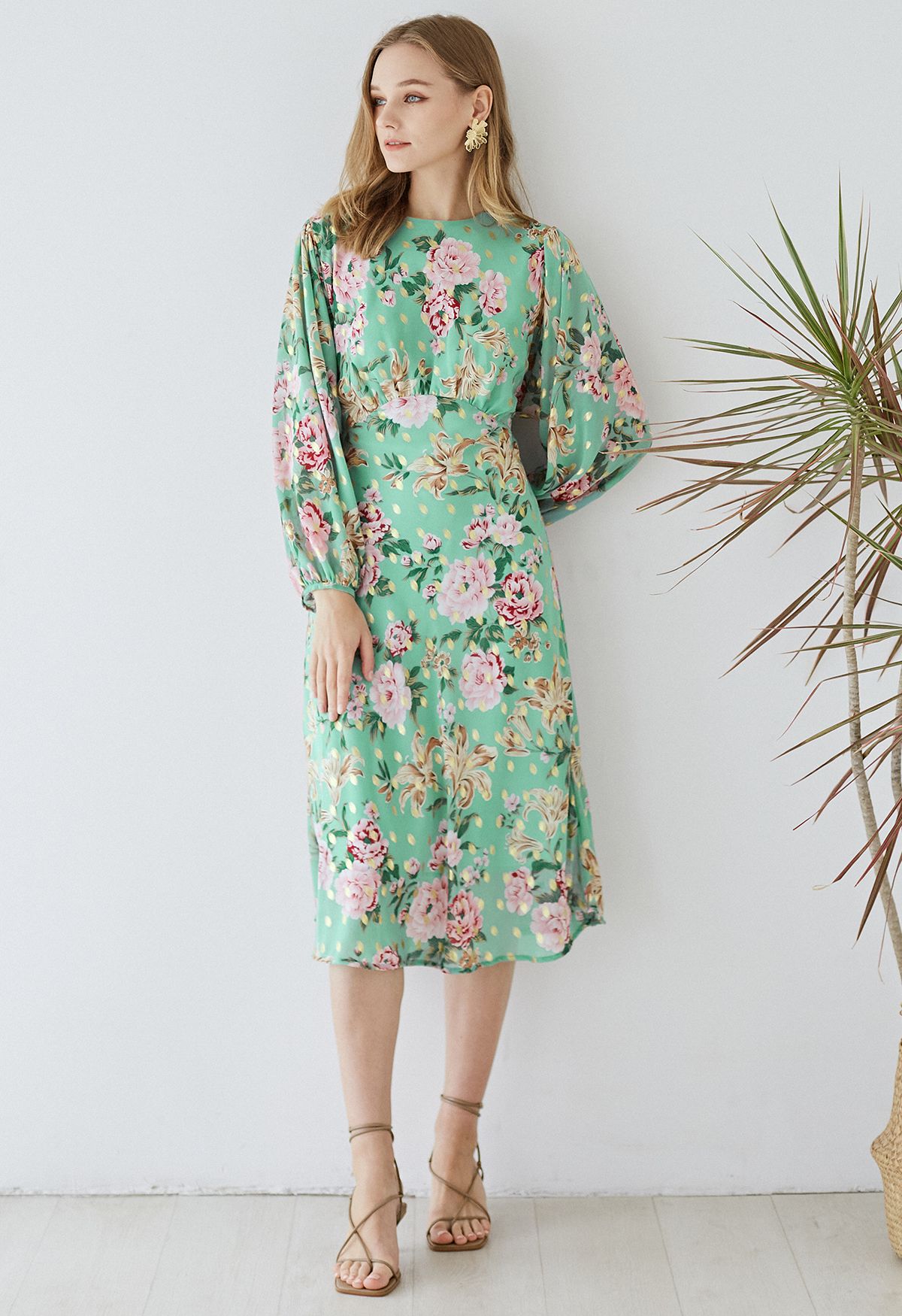 Vestido midi Floral to See con punto dorado en menta