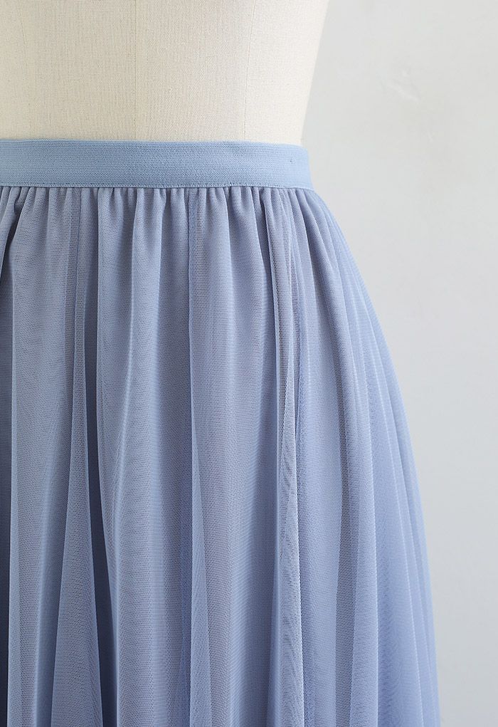 Falda larga de tul de Mmi jardin secreto en azul