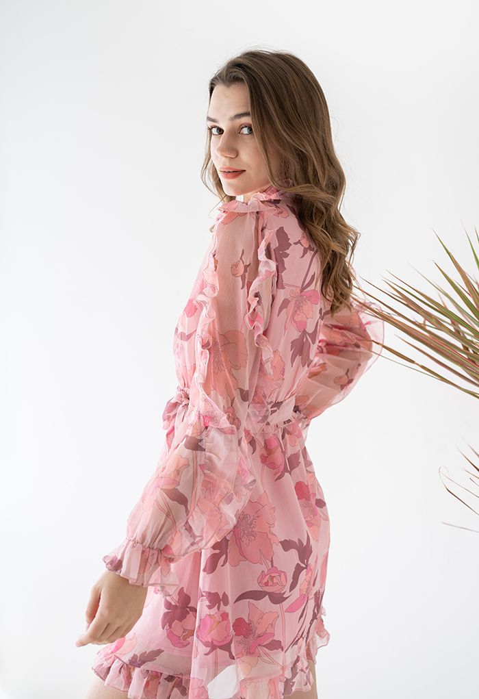 Vestido con cinturón con volante floral rosa rubor