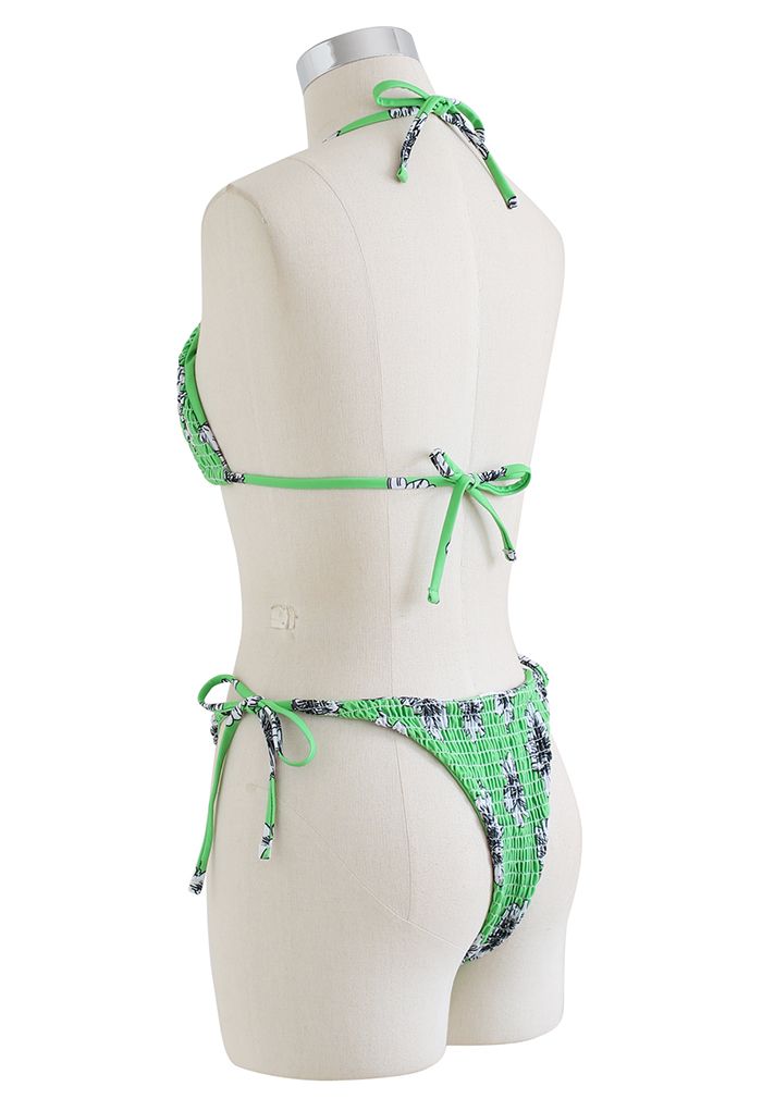 Conjunto de bikini fruncido floral de tono verde