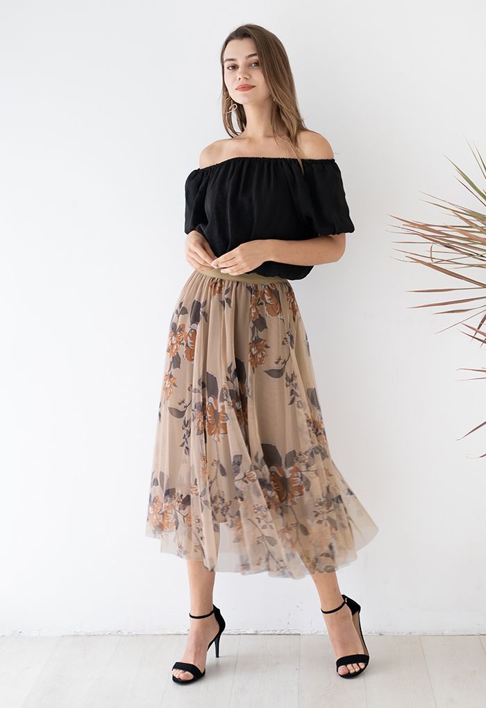 Falda midi de malla de doble capa con estampado floral en caramelo