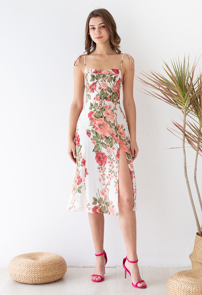 Vestido de tirantes con estampado floral en coral de Summer Blossom
