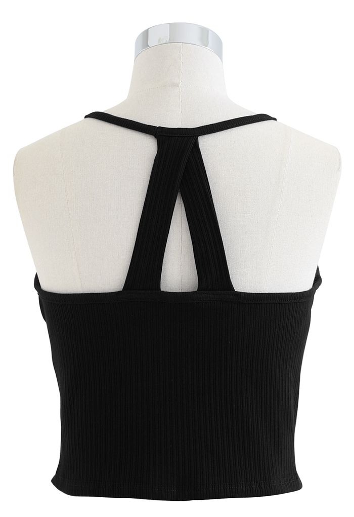 Top acanalado con cuello halter y espalda de nadador en negro