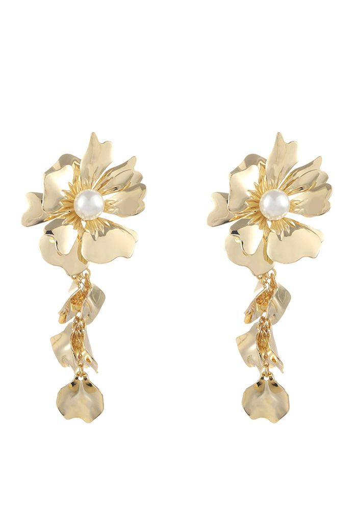 Aretes colgantes florales con perlas espléndidas