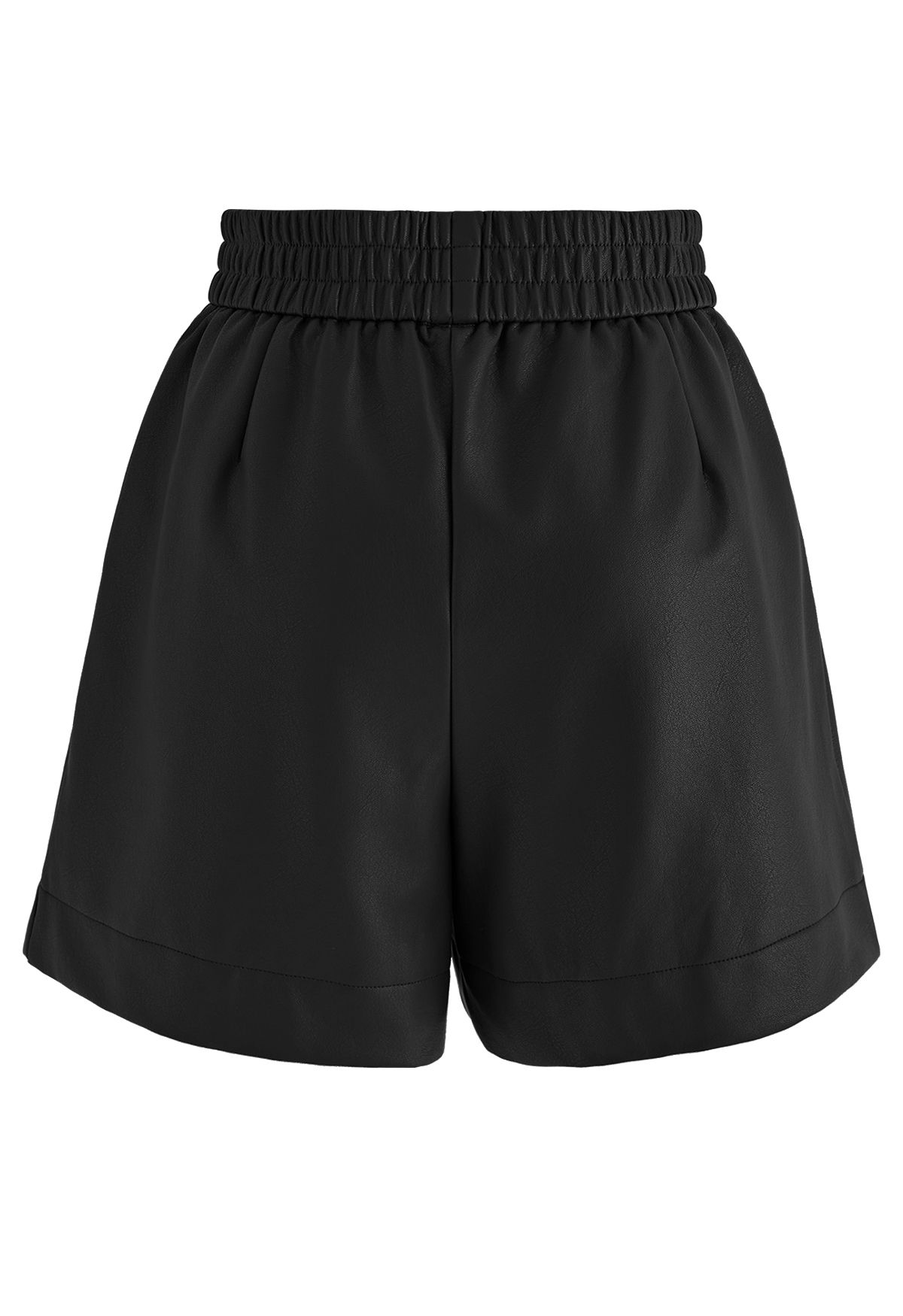 Shorts de piel sintética con botones texturizados en negro