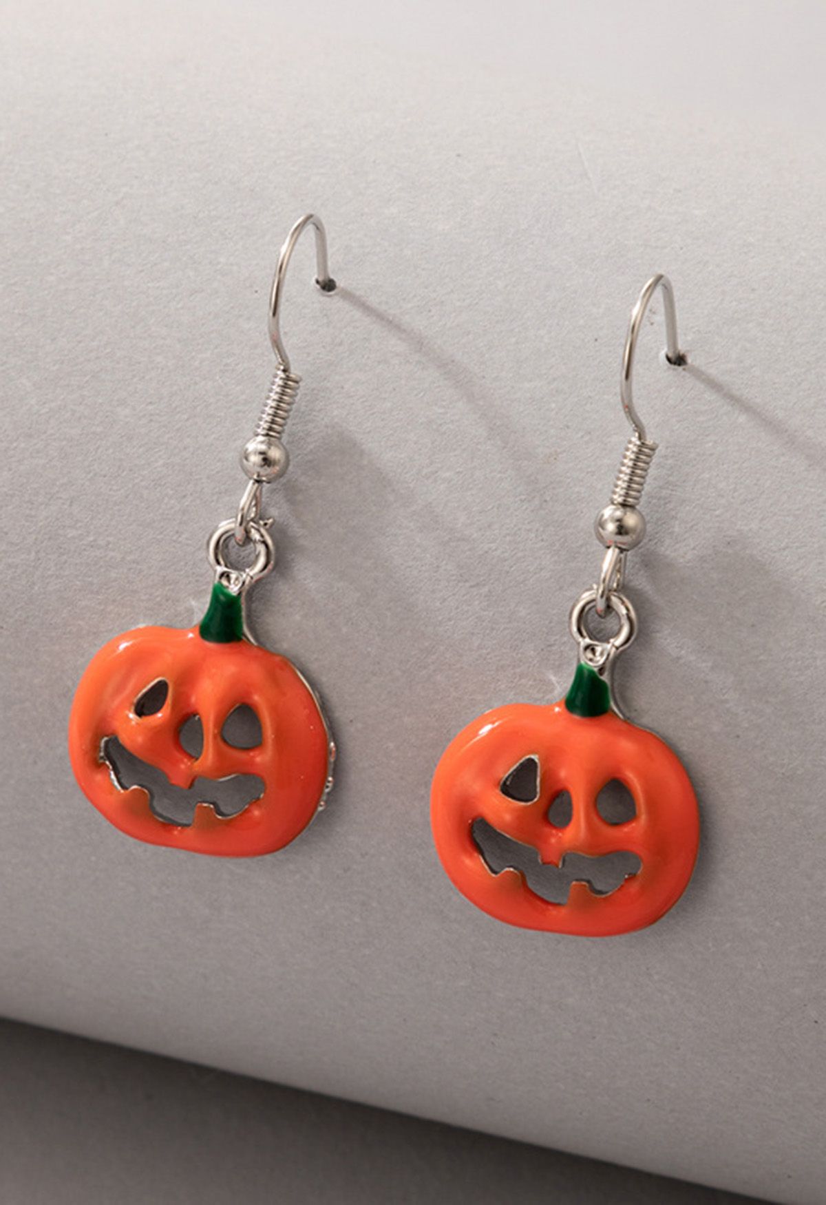 Pendientes de calabaza ahuecados que se derriten