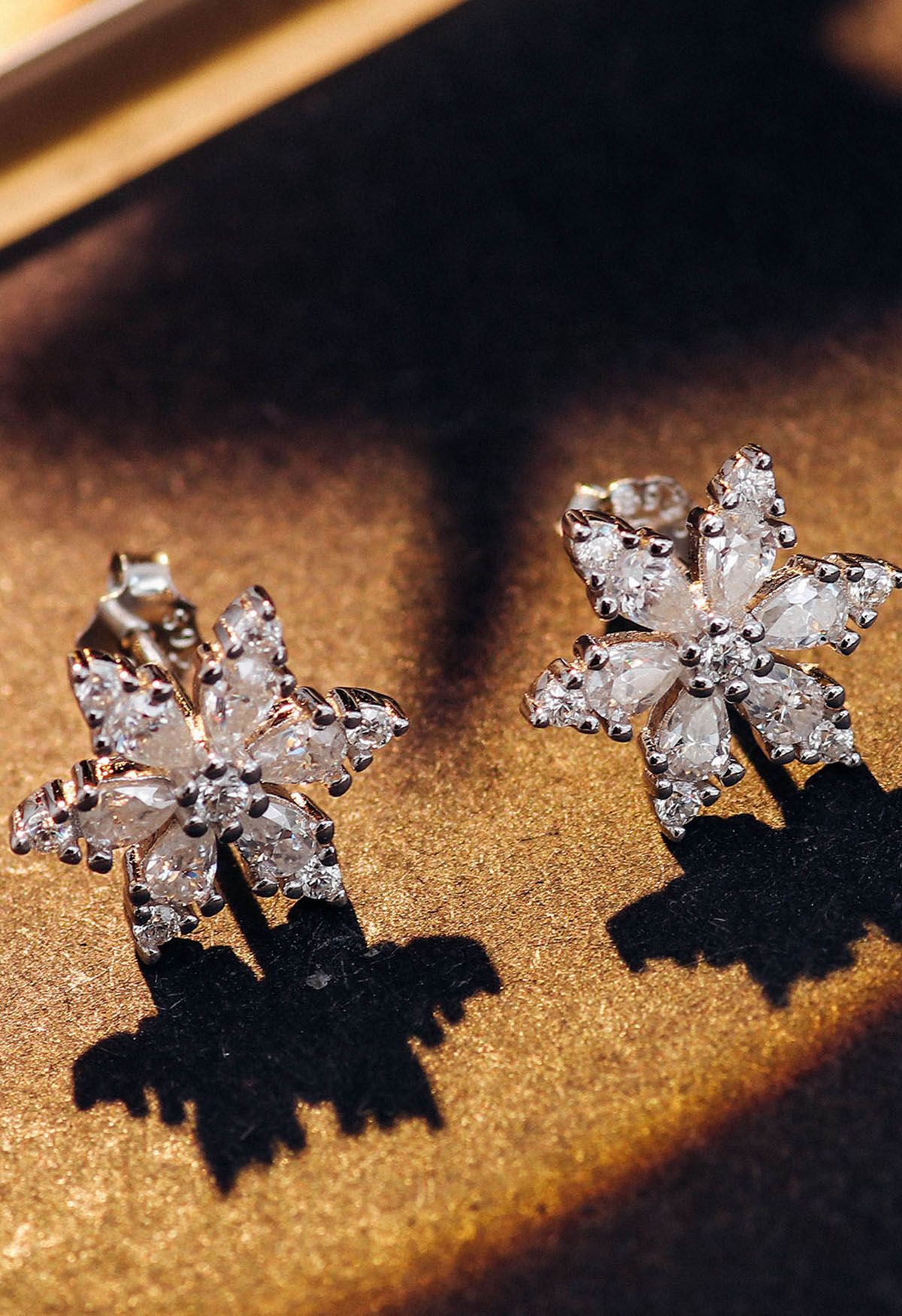 Aretes de diamantes Moissanite completos de copo de nieve