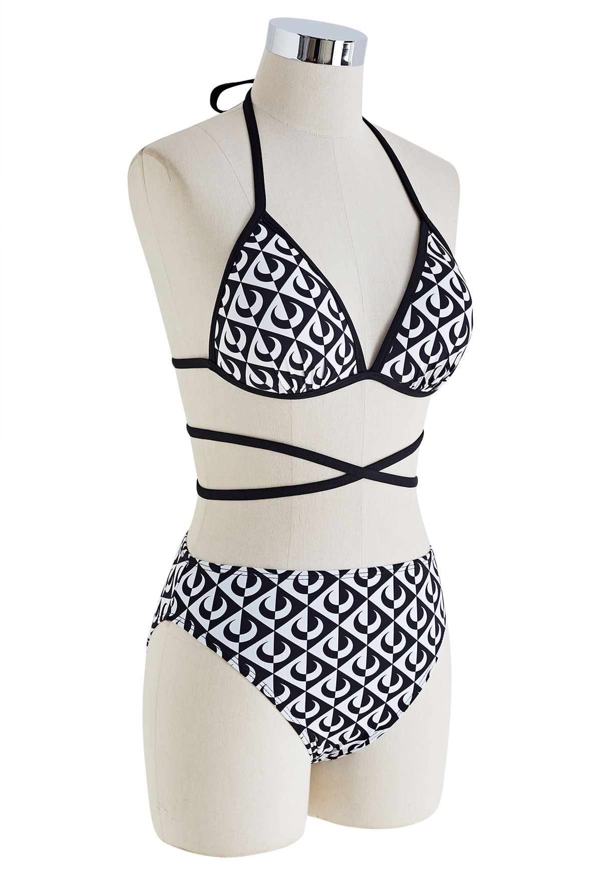 Conjunto de bikini con cuello halter de luna en blanco y negro