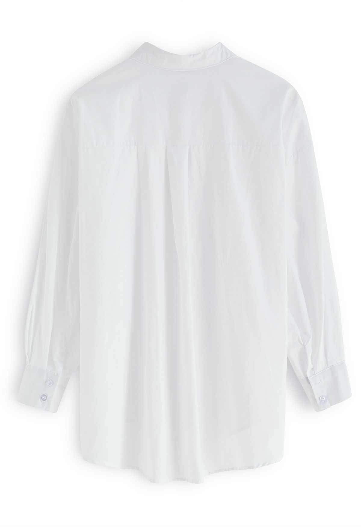 Camisa de algodón con botones y cuello en punta en blanco