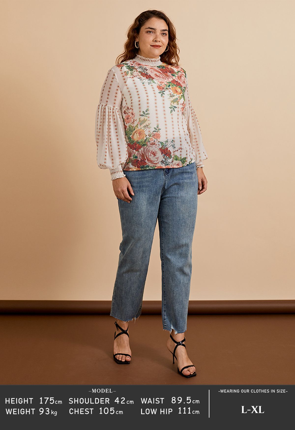 Blusa floral de lujo en jardines