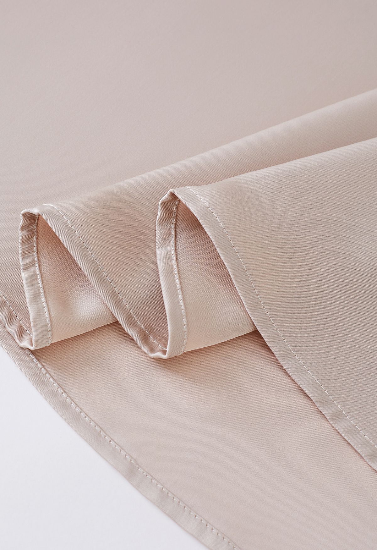 Falda larga de satén con cordón elástico en la cintura en rubor