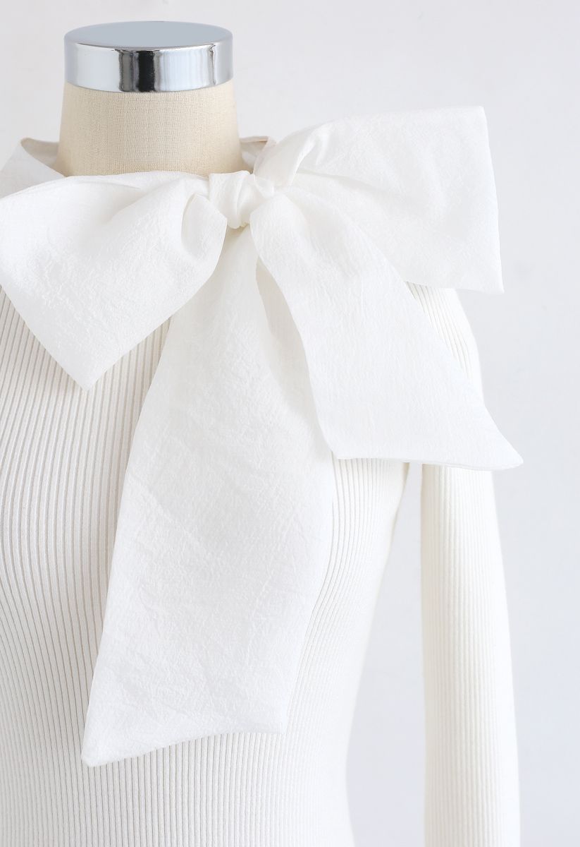 Elegante con top de punto Bowknot en blanco