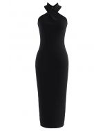 Vestido de punto ajustado con cuello halter entrecruzado en negro