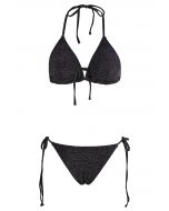 Deslumbrante conjunto de bikini con cordón metálico en negro